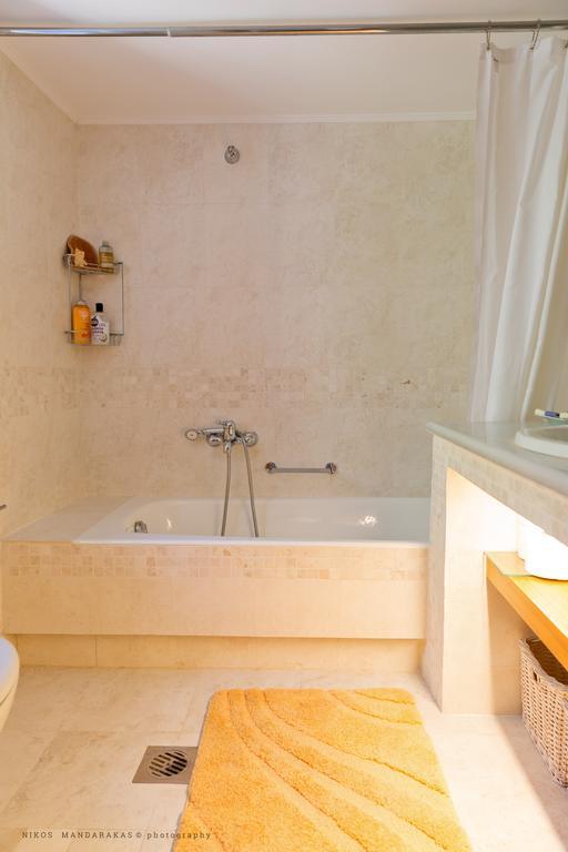 Villa Mos Каламата Екстериор снимка